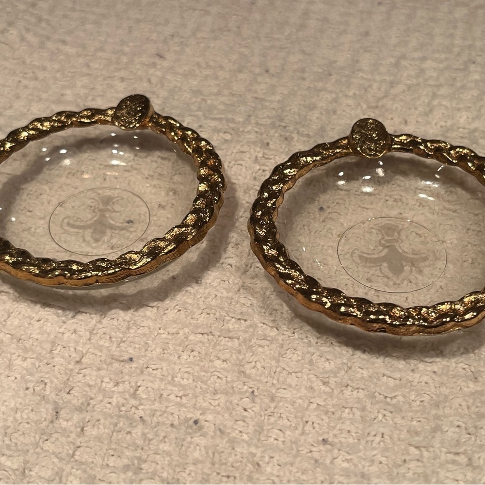 2 Vtg HOLLYWOOD REGENCY Fleur de Lis Glass ASHTRAYS Ring Dishes Gold-tone 2.75"